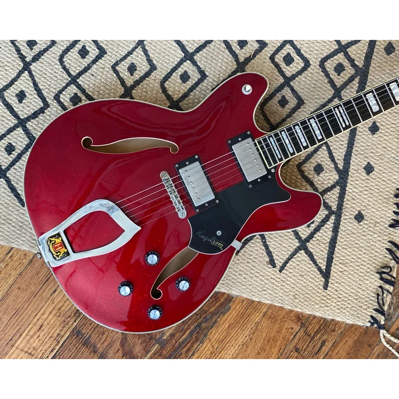 ’07 Hagstrom Viking Deluxe – Red Sparkle w/ OHSC in Tweed