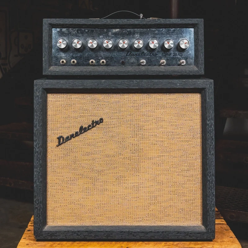 1960s Danelectro DM-25 Guitar Amp Head and Cabinet w/Footswitch and Slipcover – Used