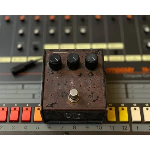 1985 ‘White Face’ Pro Co RAT – Flat Box / LM308N-Loaded