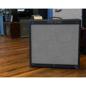 1998 Fender Hot Rod DeVille 4×10 w/ Cover