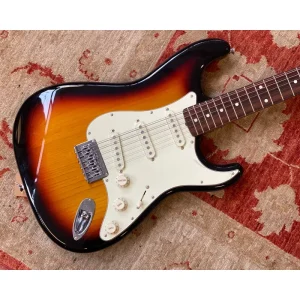 2018 Fender FSR Traditional Stratocaster XII w/ HSC – Made in Japan