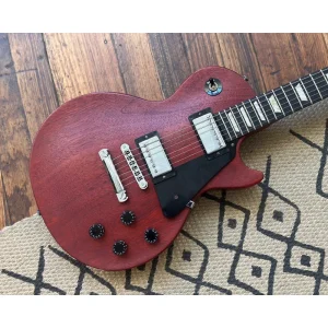 2018 Gibson Les Paul Studio – Worn Cherry w/ OHSC