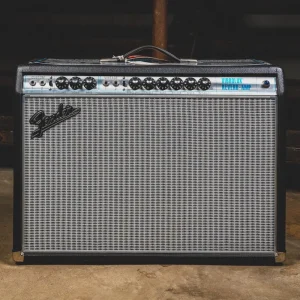 2020 Fender 68 Custom Vibrolux Reverb 2×10 Combo Amplifier w/Cover – Used
