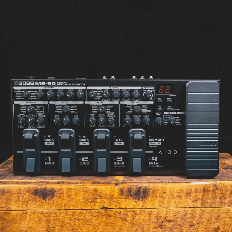 2023 Boss ME-90 Guitar Multiple Effects w/Box – Used