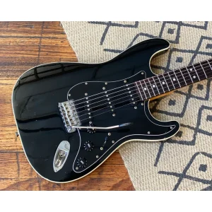 25.5″ Fender Aerodyne Strat with Gig Bag