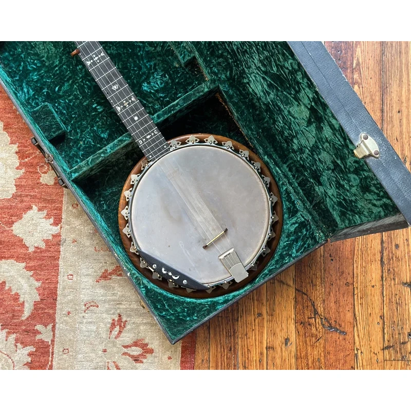 5 String Banjo with Stamford Case