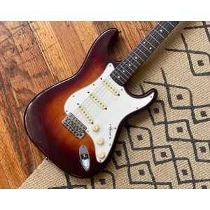 ’80s Fender Stratocaster – Made in Korea (Refin)