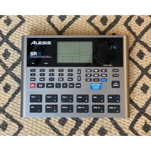 Alesis SR-18