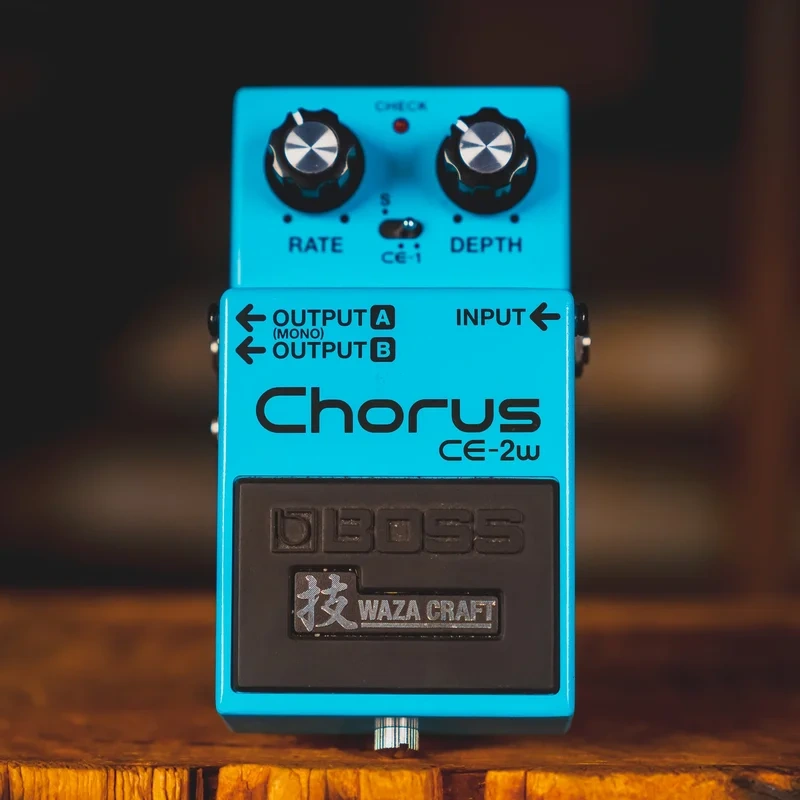 Boss CE-2W Chorus Effect Pedal w/Original Box – Used