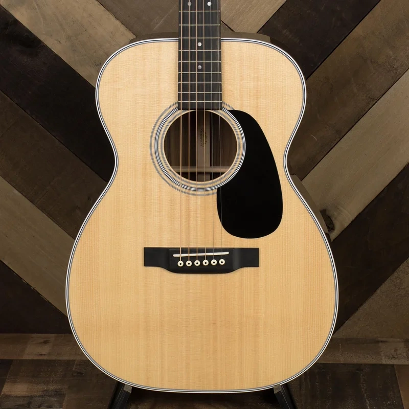 Martin 00-28 – Used