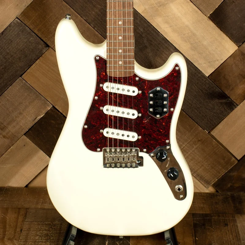 Squier 2021 Paranormal Cyclone, Pearl White – Used