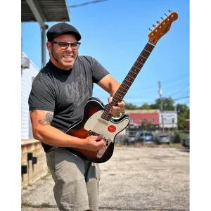 Squier Classic Vibe Baritone Custom Telecaster, 3-Color Sunburst