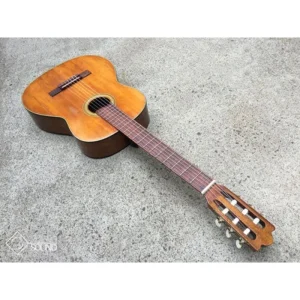 Yairi 1174 Classical Guitar
