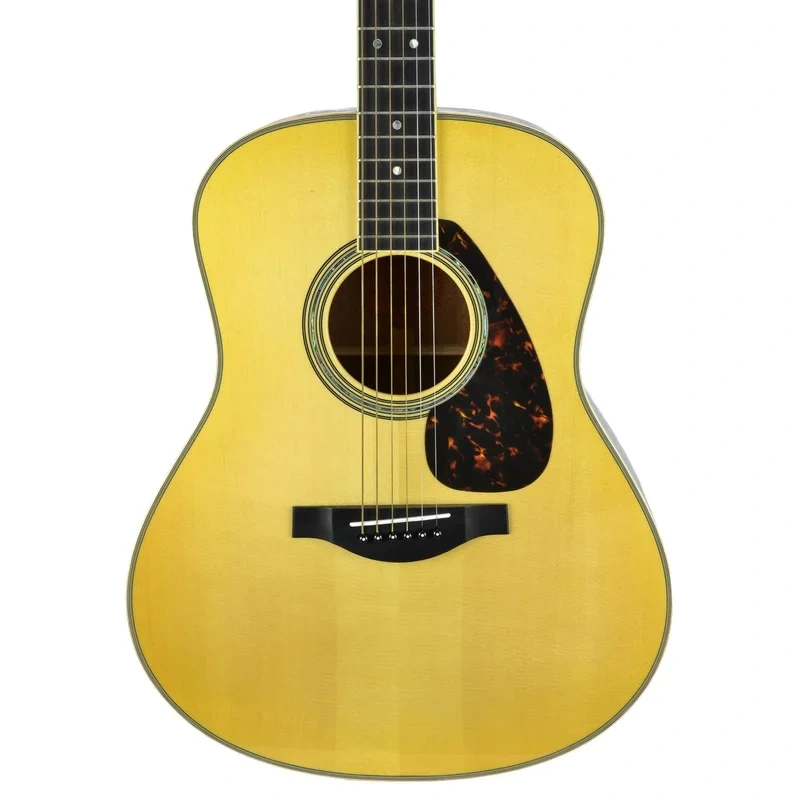 Yamaha LL16M A.R.E. Dreadnought With Case – Used