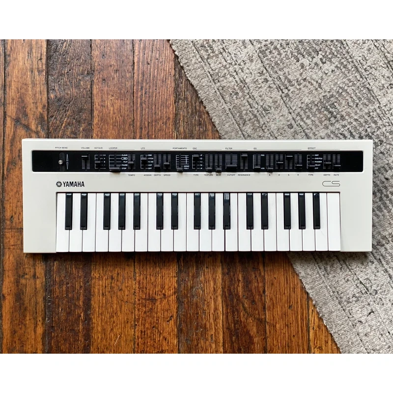 YAMAHA Reface CS 8-Note Polyphonic Virtual Analog Synthesizer