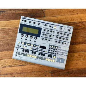 YAMAHA RS-7000 Workstation/Sampler w/Upgraded Outs